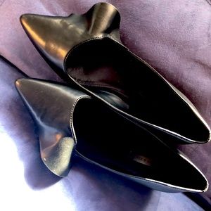 Charles & Keith Flats